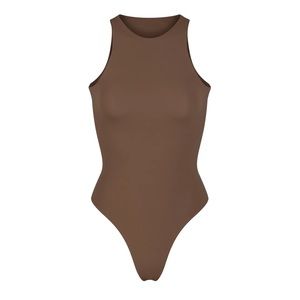 NWT SKIMS FITS EVERYBODY HIGH NECK BODYSUIT XS OXIDE